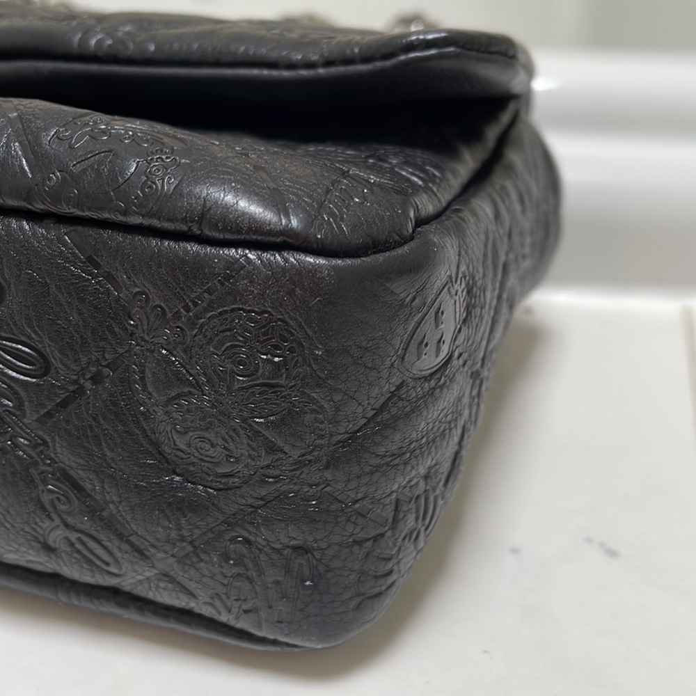 Chanel Black Lucky Charm Embossed Leather CC Flap Bag - Picture 8 of 11